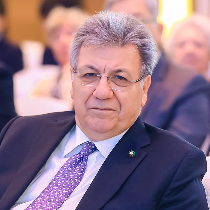 Dr. Gaetano Cavalieri